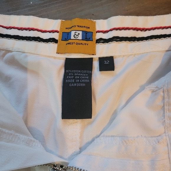 Women's Tradition J&L Shorts Size 32 - Picture 2 of 3